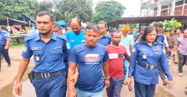 ঠাকুরগাঁওয়ে স্কুলছাত্রী ধ/র্ষ/ণের মা/ম/লায় ৩ জনের আ/মৃ/ত্যু ও ৩ জনের যা/ব/জ্জী/বন কা/রা/দ/ন্ড